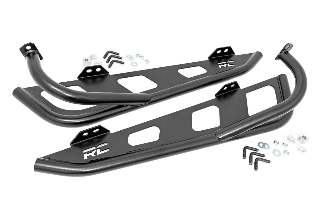 14-21_rzr_2-door_rock_slider_-_93104.jpg