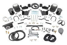 Load image into Gallery viewer, 20-23-chevy-2500-airsprings-100345c.jpg