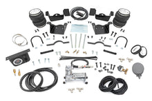 Load image into Gallery viewer, 20-23-chevy-2500-airsprings-10034c_1.jpg
