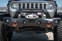 Load image into Gallery viewer, 2022_Jeep_JL_Field_Shoot_-_1.png