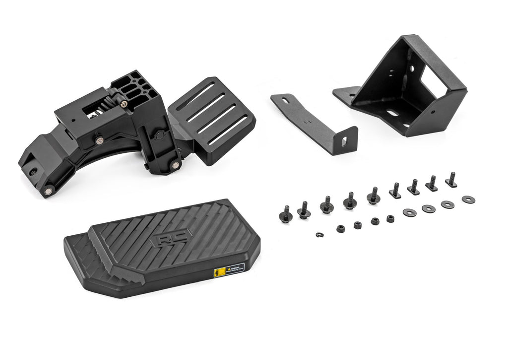22-25_tundra_manual_bed_step-_pw0.jpg