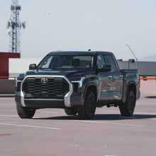 Load image into Gallery viewer, 46808-2022-Tundra-DSS-Kit-Lifestyle-02.jpg