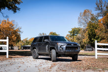 Load image into Gallery viewer, 4runner-2in-install2_2.jpg