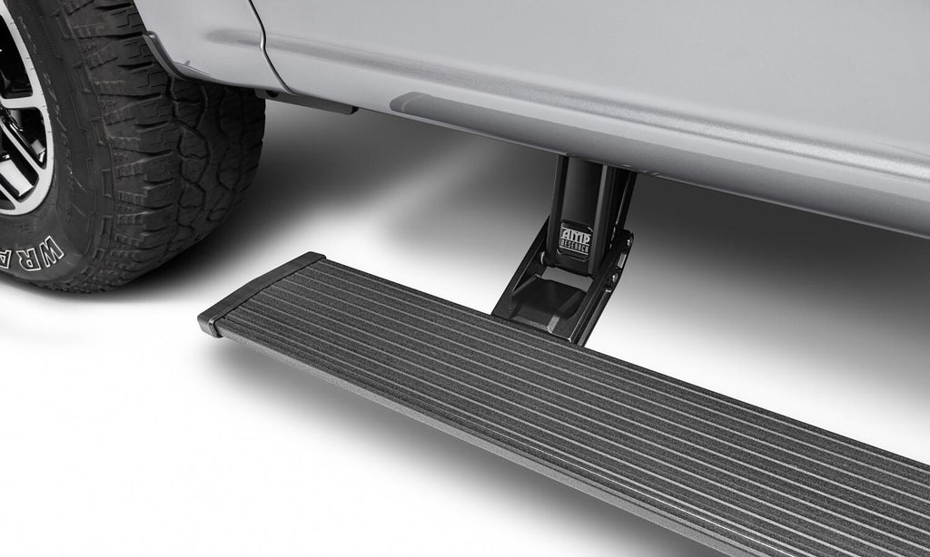 AMPAMP_PowerStep_plugnplay_closeup.jpg