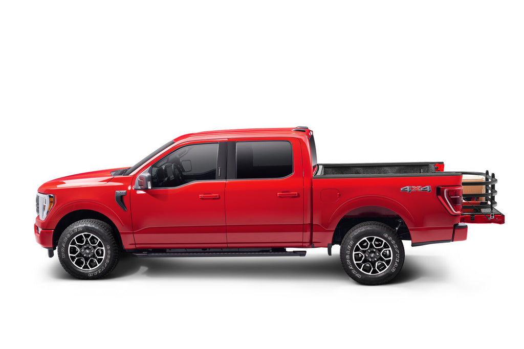 AMPamp-bedxtender-max-2021-ford-f150-red-studio-01.jpg