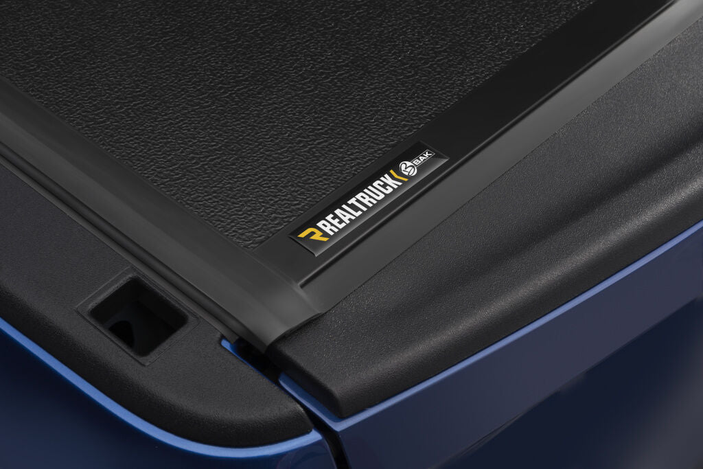 BAKBK_BAKFlip-G2_17RAM_Details_04Badge_RT.jpg