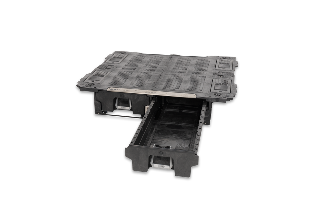 _DSC2456-VX-DS-Right-Drawer-Open_Shadow.png