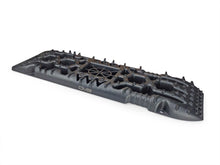 Load image into Gallery viewer, DV8-Offroad_RTB1-01BK_traction-board-black_angle3_72dpi_2K.jpg