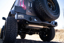 Load image into Gallery viewer, RBBR-01_On Vehicle (15).jpg