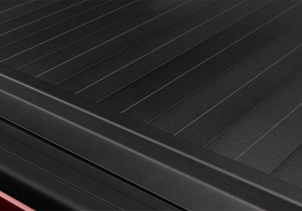 RX_IX_Dodge-Ram_2019_Red_Details_02CoverTop.jpg