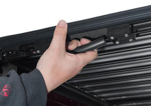 Load image into Gallery viewer, RX_IX_Dodge-Ram_2019_Red_Details_03Handle.jpg