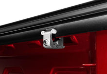 Load image into Gallery viewer, RX_OneMX_19Chevy_Details_03Clamp.jpg