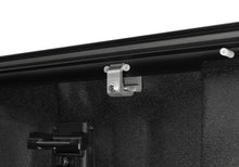 Load image into Gallery viewer, RX_PowerTraxProMX_Ford-Raptor-Details-02-Rail-Clamp.jpg