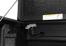 Load image into Gallery viewer, UNDUC_ArmorFlex_20Chevy-2500_Details02_Drain-Tube-Clamp.jpg