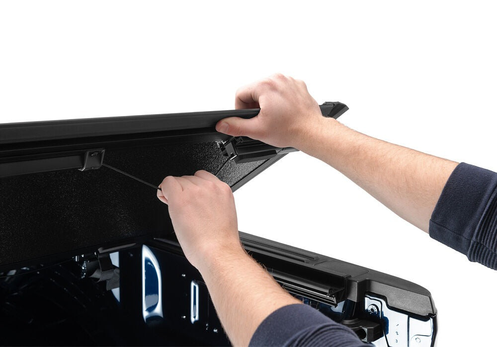 UNDUC_ArmorFlex_21Ford-F150_Details_04ReleaseCord.jpg