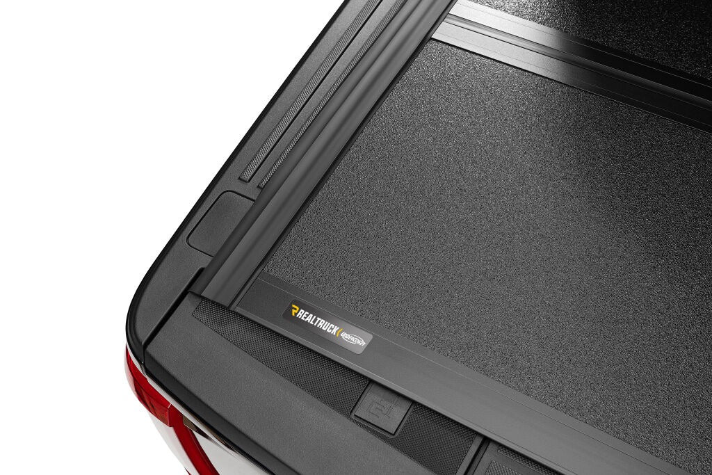 UNDUC_ArmorFlex_21Ford-F150_Details_05Badge_RT.jpg