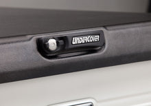 Load image into Gallery viewer, UNDUC_Elite_Ford_White_Detail-Lock.jpg