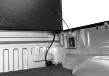 Load image into Gallery viewer, UNDUC_Flex_17FordF150_Silver_PropRod.jpg