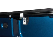 Load image into Gallery viewer, UNDUC_Flex_Chevy_2017_Blue_Details_03-Clamp-Rail.jpg