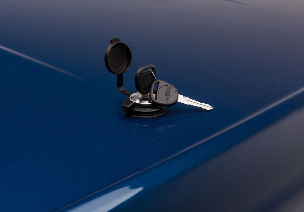 UNDUC_LUX_Chevy_2017_Blue_Detail_Key.jpg
