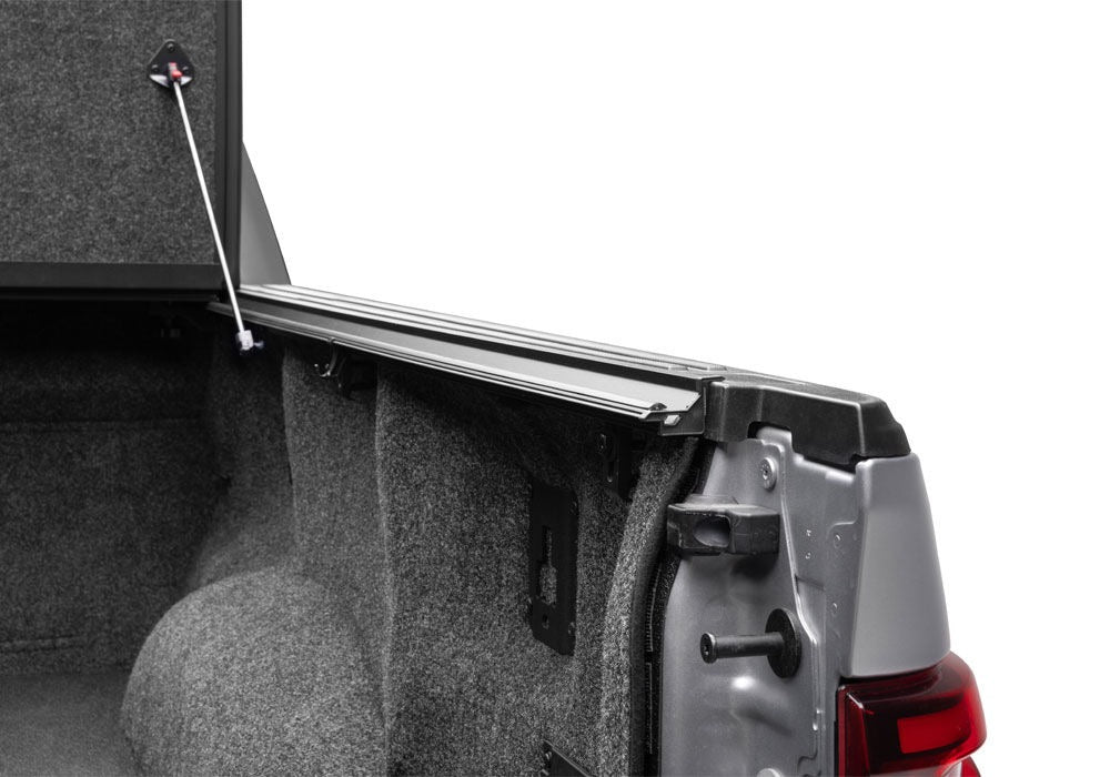 UNDundercover-nascar-ultra-flex-2024-ford-f150-ov-019b.jpg