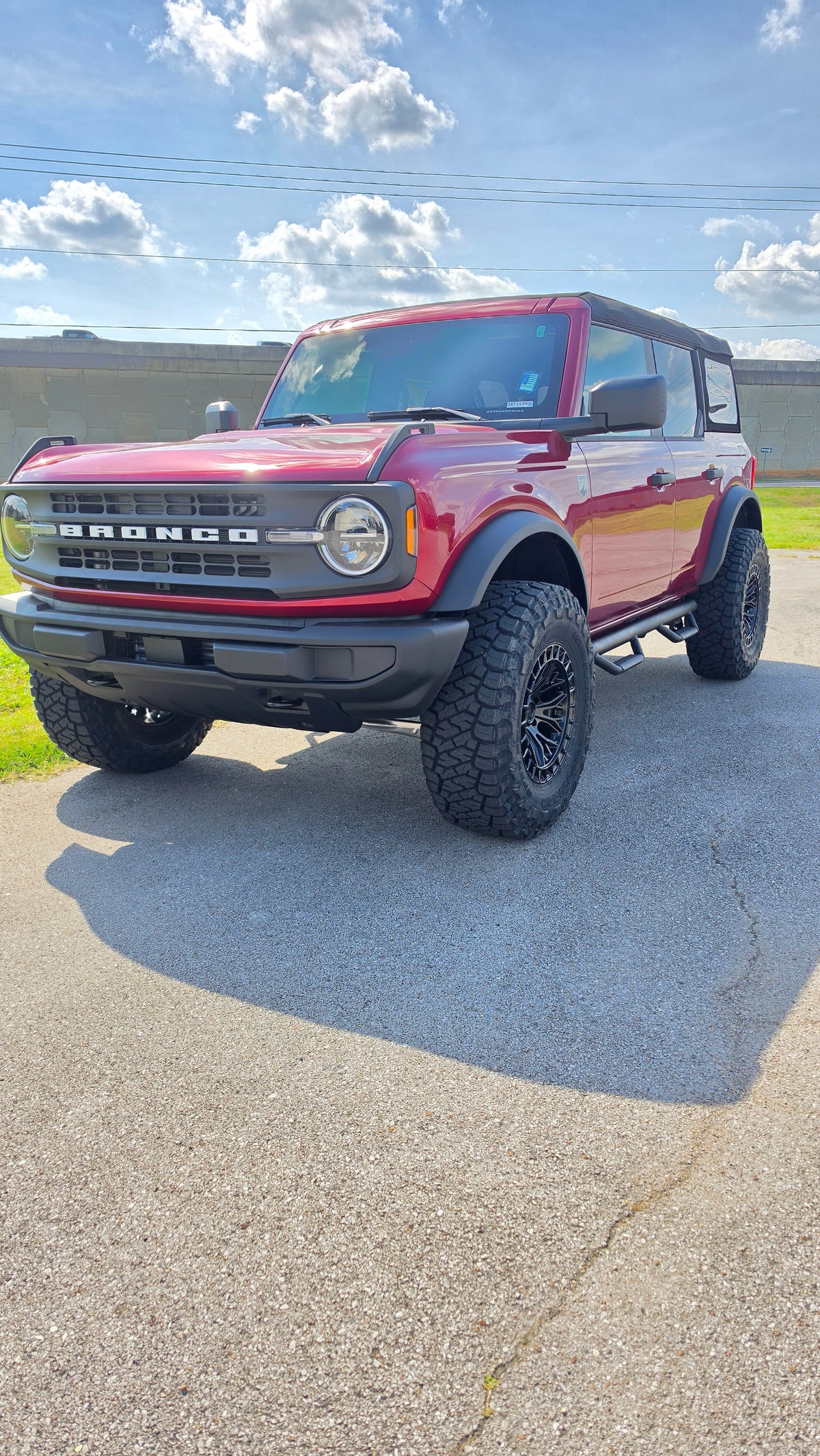 2026 FORD BRONCO BASE