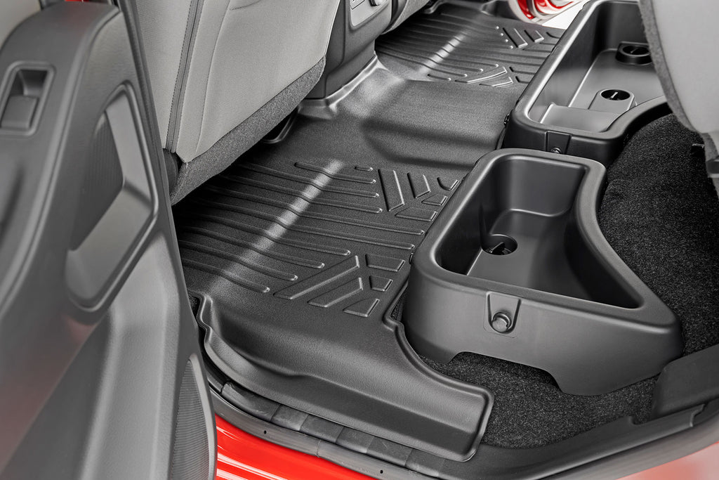 frontier-floormats-install2.jpg