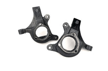 Load image into Gallery viewer, gm-lift-kit_7501-base.jpg