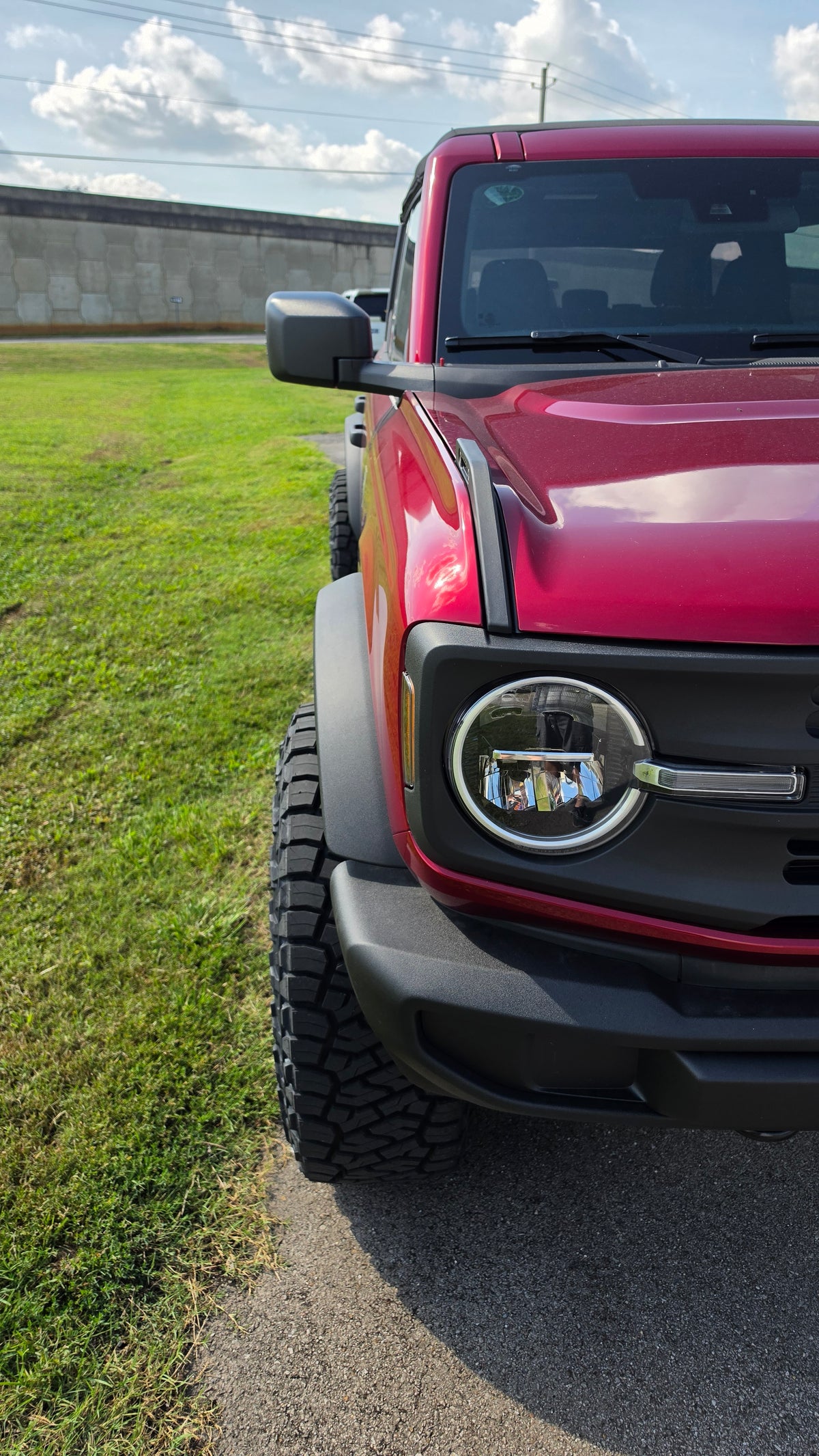 2026 FORD BRONCO BASE