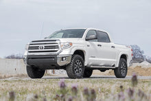 Load image into Gallery viewer, toyota-16-tundra-870-fdmid-outdoor_2_1.jpg