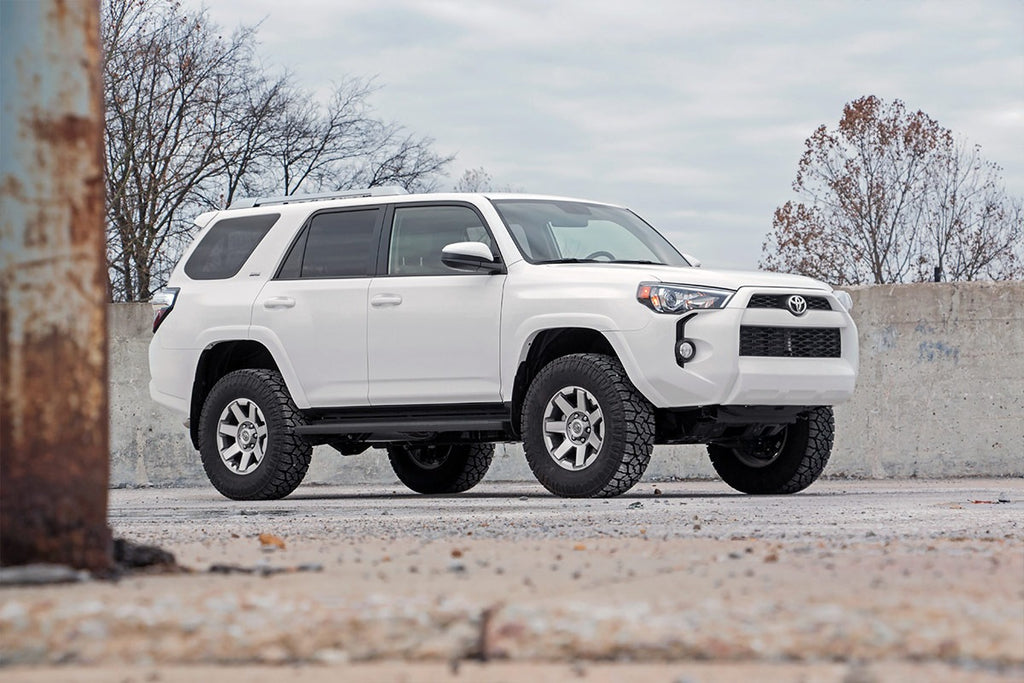 toyota-lift-kit_76620-white4runner1_1_3_2.jpg