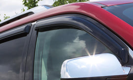 ventvisor_4pc_onvehicle_suv_lifestyle.jpg
